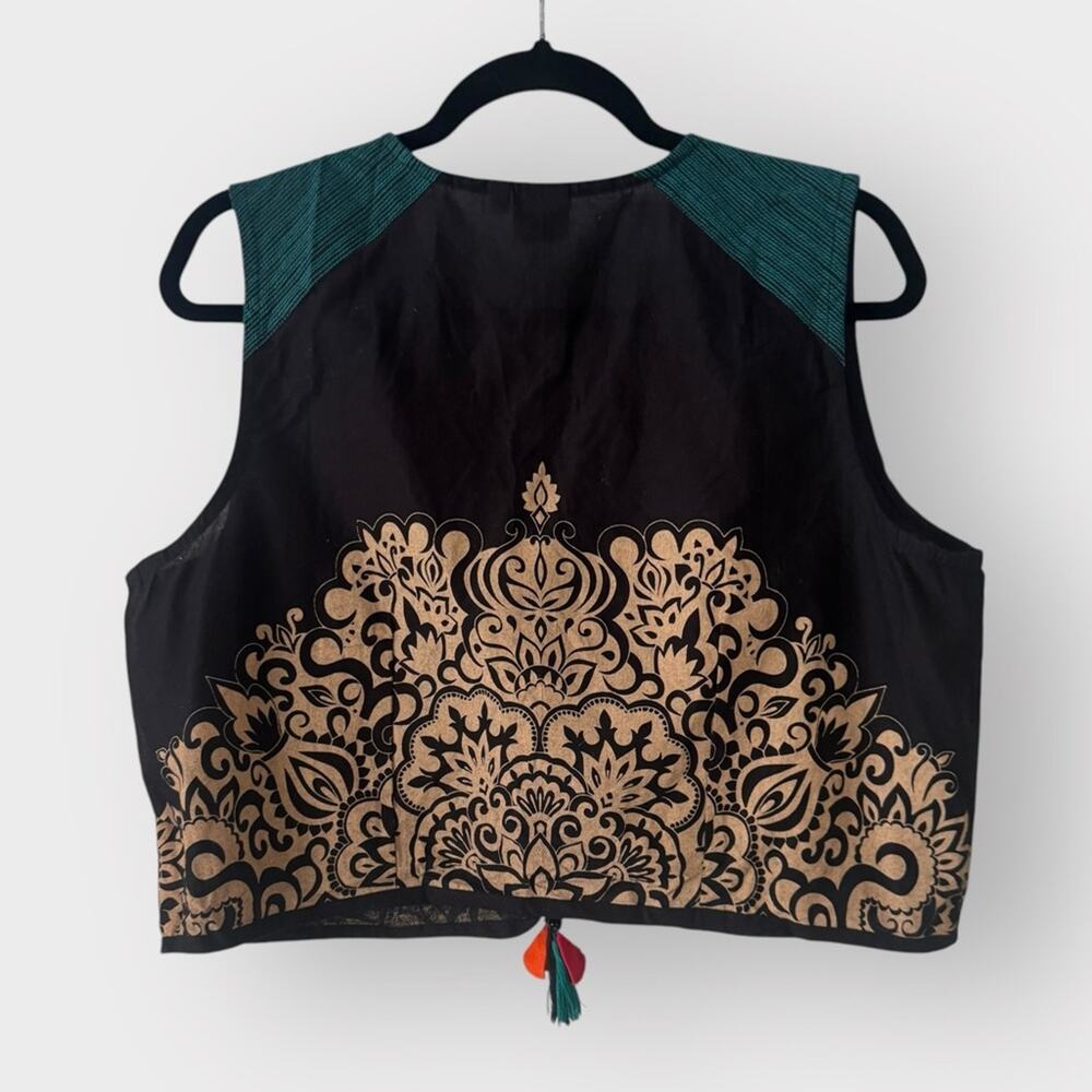 DIA Indian Inspired Embroidered Top / Vest With Tassel, size large - Picture 4 of 6